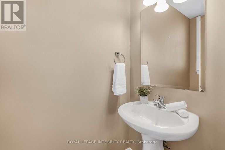 28931410/532-rochefort-circle/avalon-west/ottawa/ontario/K4A0M8_4