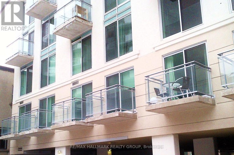 28879003/209-138-somerset-street-w/ottawa-centregolden-triangle/ottawa/ontario/K2P0A3_15