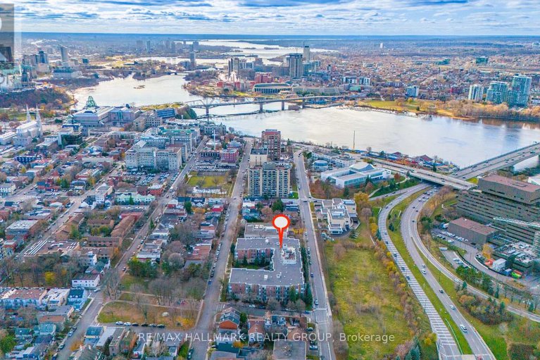 28907121/120-205-bolton-street/lower-townbyward-market/ottawa/ontario/K1N1K7_48