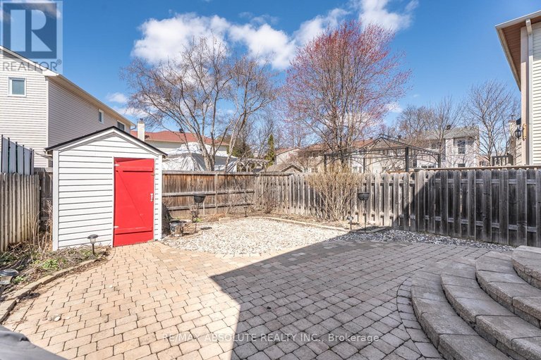 29641681/1475-deavy-way/bilberry-creekqueenswood-heights/ottawa/ontario/K1E2W7_22