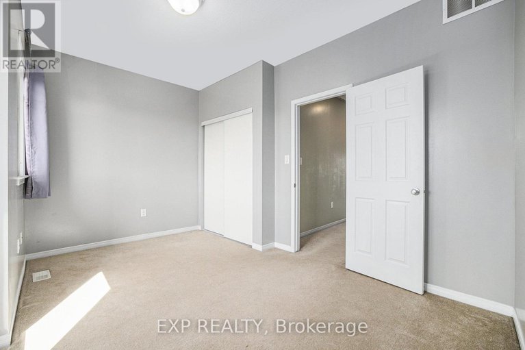 28525103/250-shanly-private/stonebridge/ottawa/ontario/K2J5X6_18