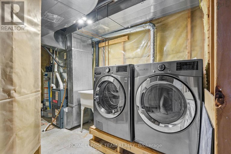 29659278/227-twyford-street/hunt-club/ottawa/ontario/K1V0V9_29