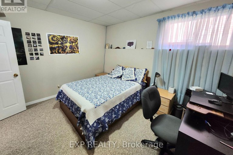 28970100/1311-cuthbertson-avenue/brockville/brockville/ontario/K6V6Y2_28