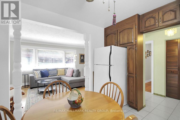 28789790/1124-guertin-avenue/billings-bridge/ottawa/ontario/K1H8B6_16