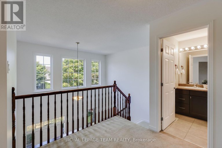 28790029/474-west-ridge-drive/stittsville-south/ottawa/ontario/K2S0L1_22
