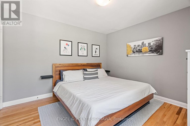 28638374/2097-neepawa-avenue/carlingwood/ottawa/ontario/K2A3L8_16