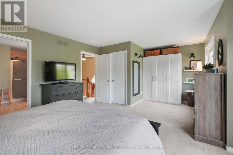 29079890/175-destiny-private/fallingbrookgardenway-south/ottawa/ontario/K4A0K6_27