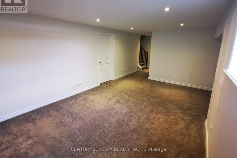 28925763/534-triangle-street/emerald-meadowstrailwest/ottawa/ontario/K2S1E7_12