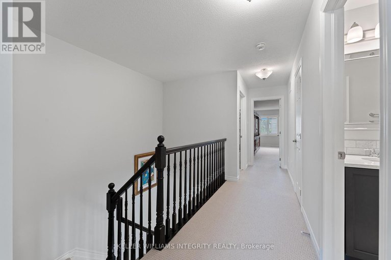 28418654/322-lipizzaner-street/stittsville-south/ottawa/ontario/K2S0X9_12