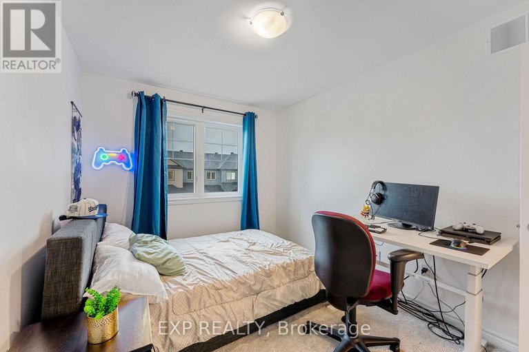 28405761/501-enclave-lane/town-of-rockland/clarence-rockland/ontario/K4K0M8_15