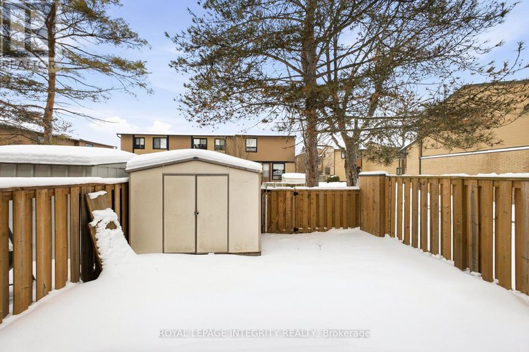 29285913/6-7868-jeanne-darc-boulevard-n/convent-glen-north/ottawa/ontario/K1C2E9_35