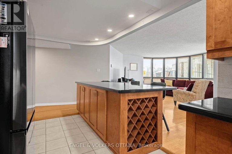 29479998/207-10-main-street/ottawa-east/ottawa/ontario/K1S1M9_12