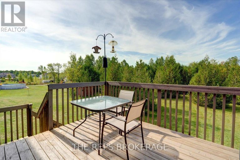 29671643/206-country-lane-drive-se/beckwith-twp/beckwith/ontario/K7C3P2_15