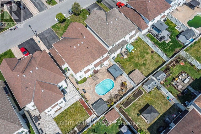 28309430/228-wildcliff-way/avalon-east/ottawa/ontario/K4A0L3_45