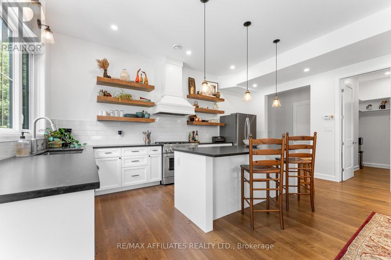 28828872/150-maclarens-side-road/woodlawnmaclarens-landingkilmaurs/ottawa/ontario/K0A3M0_19