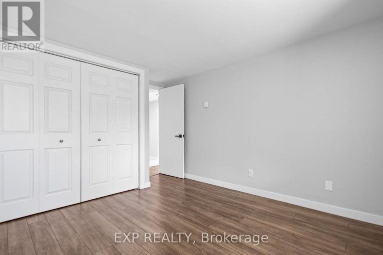 28602451/106-6470-bilberry-drive/orleans-wood/ottawa/ontario/K1C4P1_22