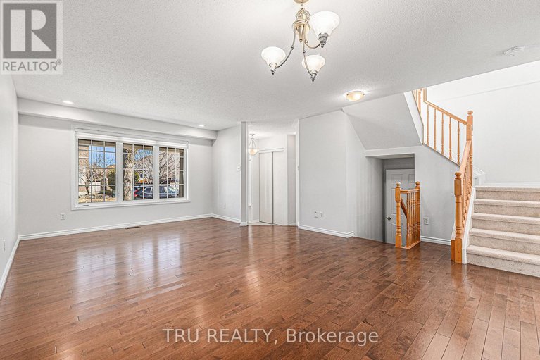28213805/71-appledale-drive/longfields/ottawa/ontario/K2J4W6_4