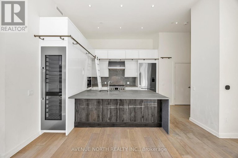 29050385/101-135-barrette-street/vanier/ottawa/ontario/K1L7Z9_8