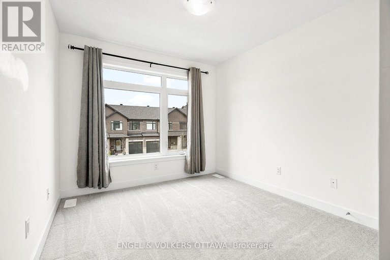 28268548/275-finsbury-avenue/stittsville-south/ottawa/ontario/K2S2Y2_23