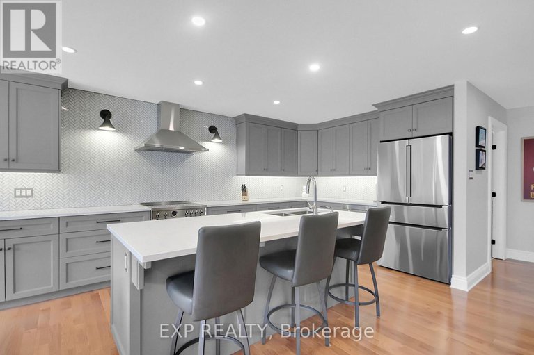 28699803/6202-deermeadow-drive/greely/ottawa/ontario/K4P1M9_12