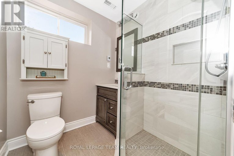 27979438/1426-spartan-grove-street/greely/ottawa/ontario/K4P1R6_25
