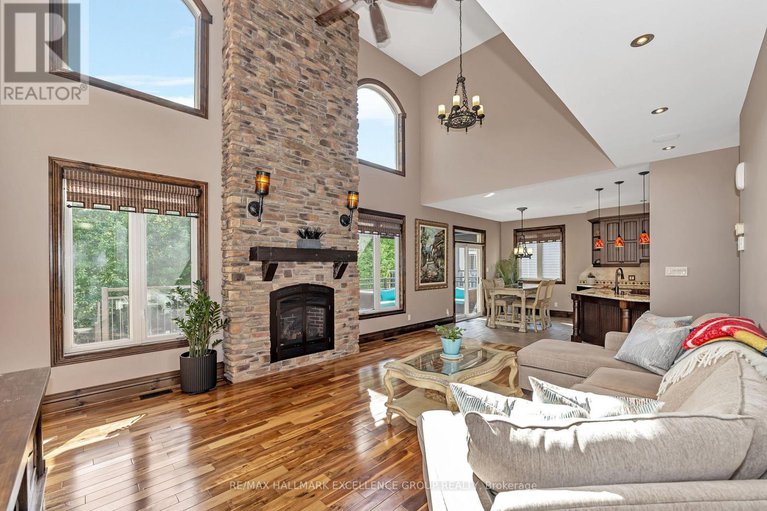 28375408/519-emerald-street/town-of-rockland/clarence-rockland/ontario/K4K0C1_14