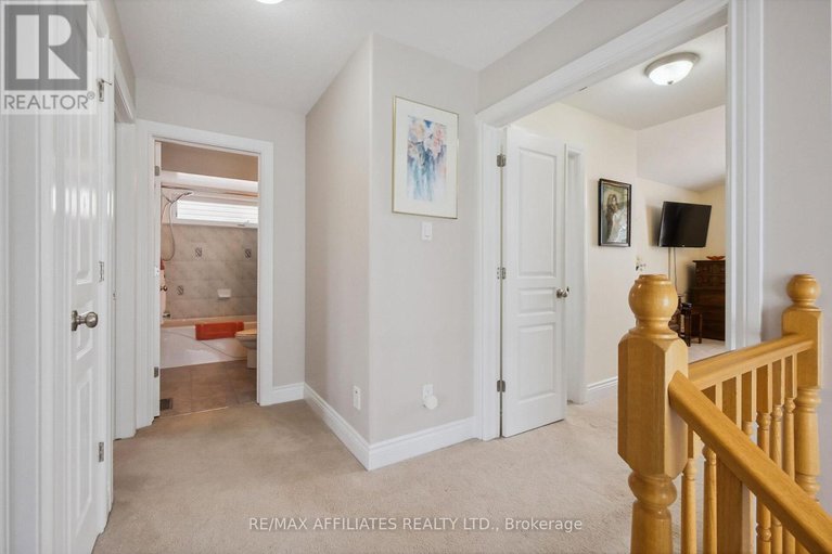 28426822/176-topaze-crescent/town-of-rockland/clarence-rockland/ontario/K4K0E2_37