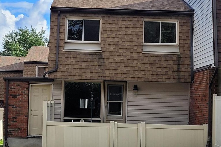 28796939/903j-elmsmere-road/beacon-hill-south/ottawa/ontario/K1J8G4_34