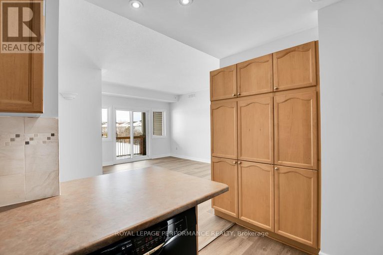 29406329/89-1107-e-stittsville-main-street/stittsville-north/ottawa/ontario/K2S0C8_21