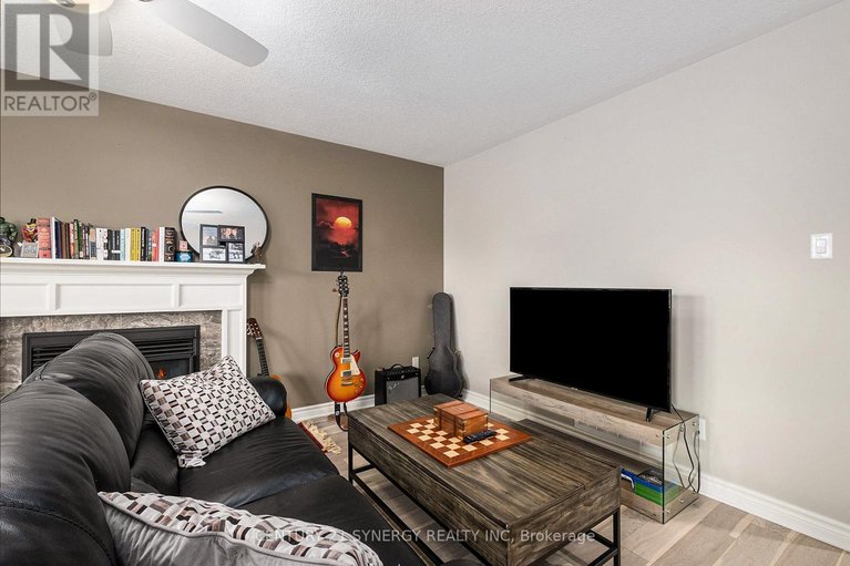 29621618/457-honeyborne-street/mississippi-mills-ramsay-twp/mississippi-mills/ontario/K0A1A0_7