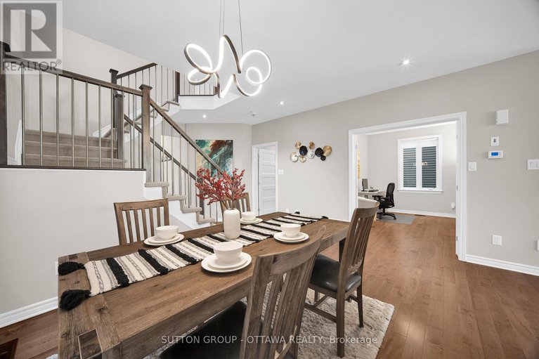 28813100/412-odessa-way/cedargrovefraserdale/ottawa/ontario/K2J5X7_2