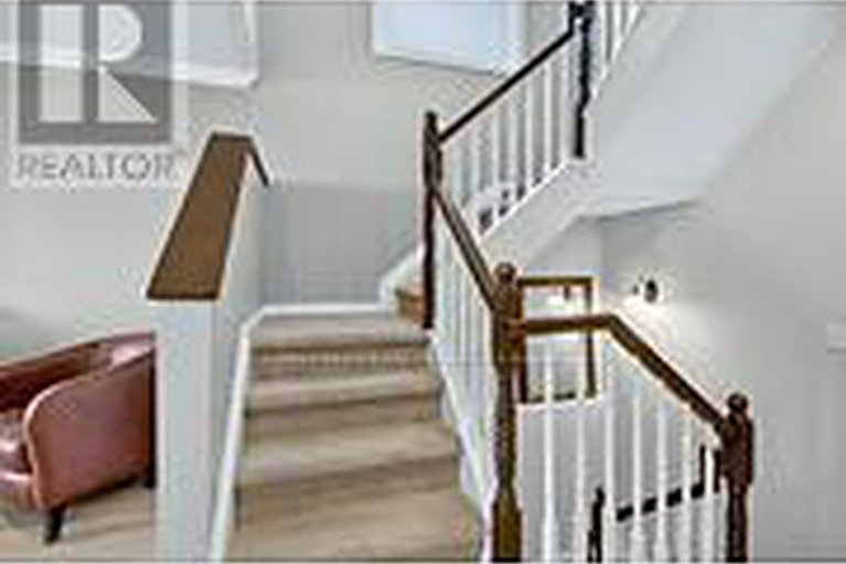 28946119/108-landover-crescent/emerald-meadowstrailwest/ottawa/ontario/K2M2W4_16