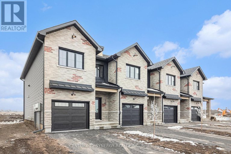 29431367/27-helen-street/north-stormont-finch-twp/north-stormont/ontario/K0A1R0_2