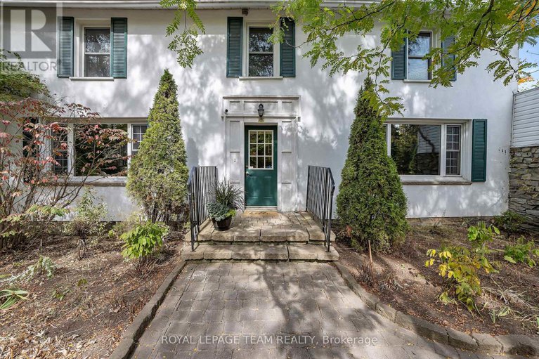 28964776/2307-scrivens-drive/osgoode-twp-north-of-reg-rd-6/ottawa/ontario/K0A2P0_5