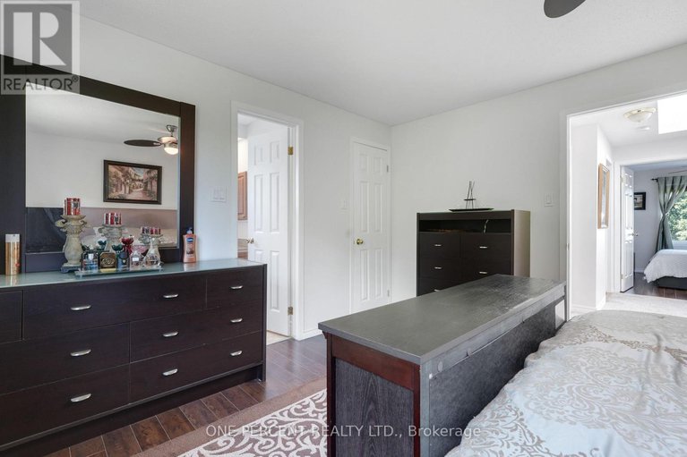 28549707/6585-6585-bilberry-drive/convent-glen-north/ottawa/ontario/K1C4N4_27