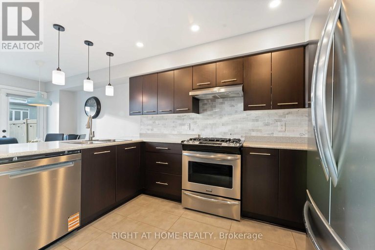 29240135/237-kingswell-street/leitrim/ottawa/ontario/K1T0L1_10