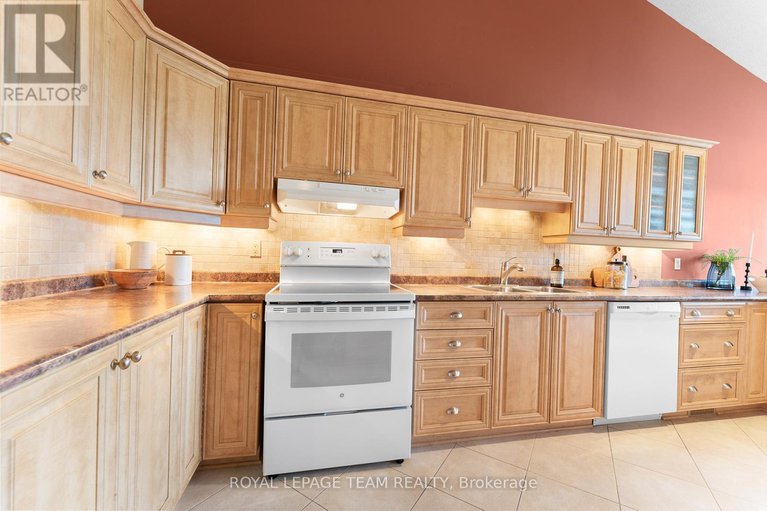 28877037/16-oyster-bay-court/stittsville-central/ottawa/ontario/K2S1H3_27
