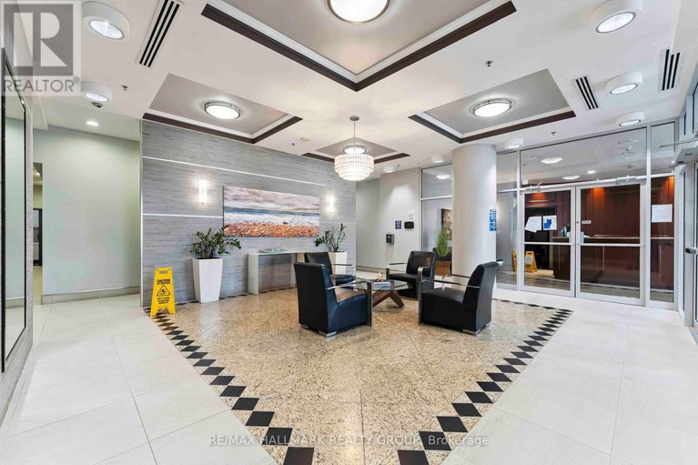 28620989/304-70-landry-street/vanier/ottawa/ontario/K1L0A8_42