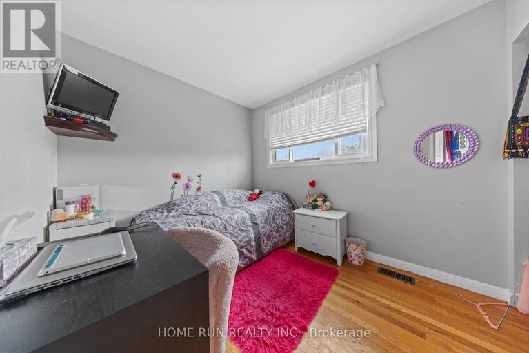 28630029/44-knoxdale-road/manordale/ottawa/ontario/K2G1A3_18