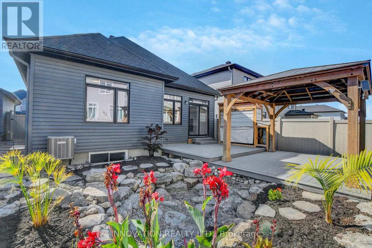 28892274/565-bobolink-ridge/stittsville-south/ottawa/ontario/K2S2P4_48