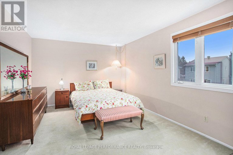 29023034/6097-forestglen-crescent/chapel-hill/ottawa/ontario/K1C5N9_21