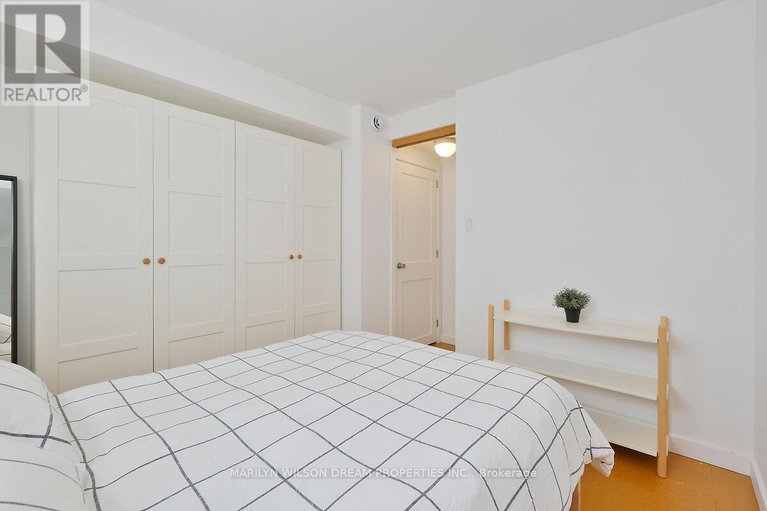 28122236/67-pinhey-street/hintonburg/ottawa/ontario/K1Y1T5_50