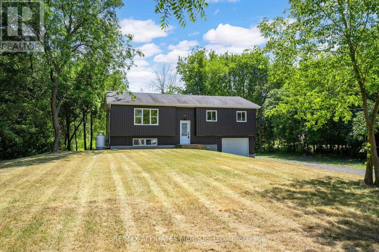 28797294/18222-patrick-street/south-glengarry-charlottenburgh-twp/south-glengarry/ontario/K0C2J0_4