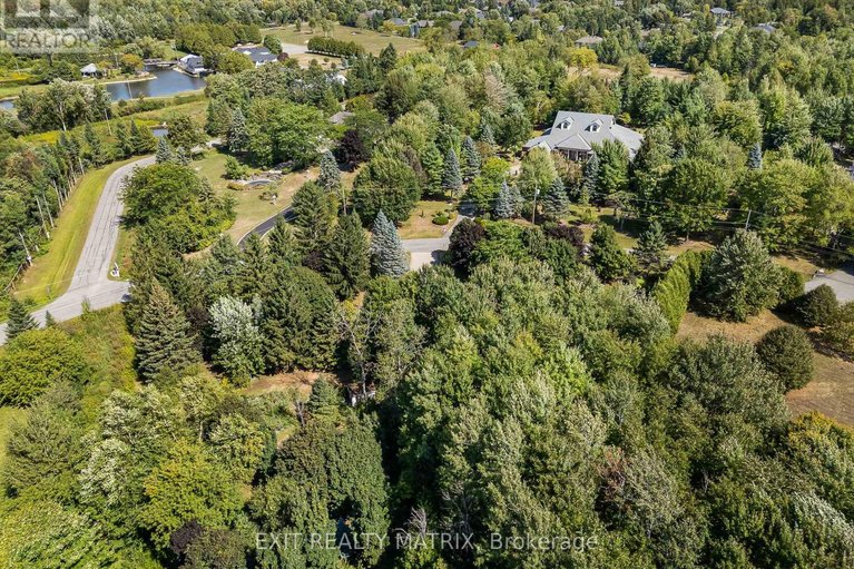 29668590/6343-deermeadow-drive/greely/ottawa/ontario/K4P1M9_38