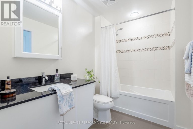 28369494/1001-330-titan-private/borden-farmstewart-farmcarleton-heightsparkwood-hills/ottawa/ontario/K2G1G3_23