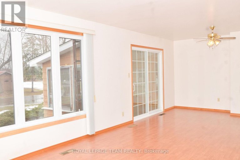 29471495/5740-carman-road/south-dundas-matilda-twp/south-dundas/ontario/K0E1K0_18