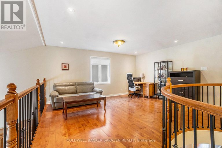 28981674/221-madhu-crescent/mooneys-bay/ottawa/ontario/K2C4J2_17