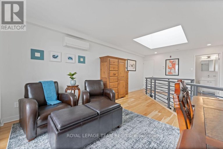 29571957/26-202-st-patrick-street/lower-townbyward-market/ottawa/ontario/K1N5K3_31