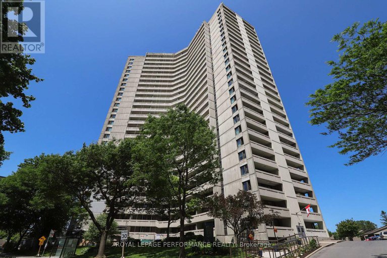 28505384/1002-1171-ambleside-drive/woodroffe/ottawa/ontario/K2B8G6_1