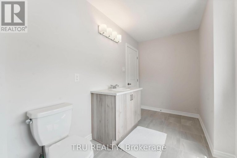28426936/639-chillerton-drive/half-moon-bay/ottawa/ontario/K2J6X8_36